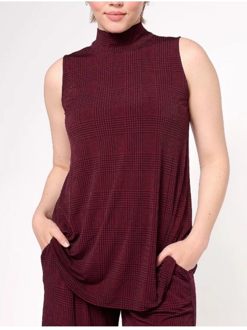 Susan Graver Houndstooth Tank Size 1X